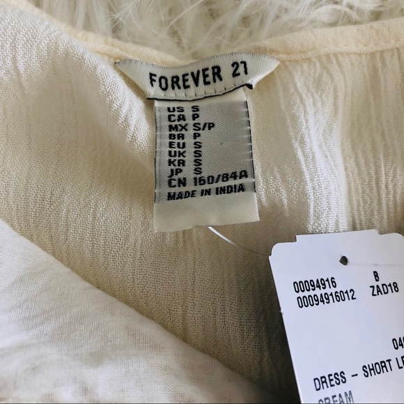 Forever 21 pleated shift dress with open slit arms - Picture 3 of 5